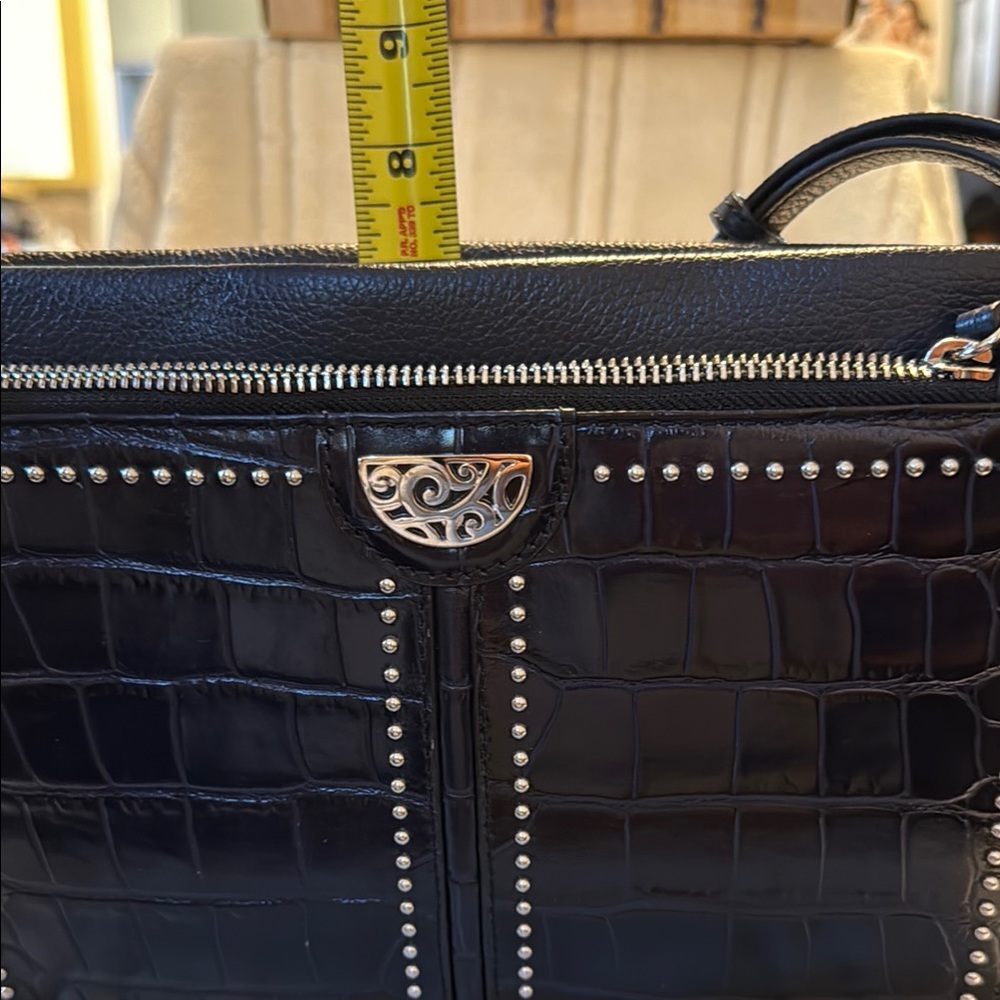 Brighton Black Crossbody Bag with Croc-Embossed Texture - Picture 12 of 13